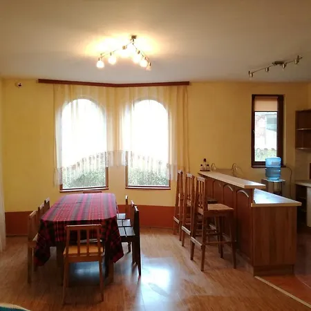 Tomiris Pensjonat *